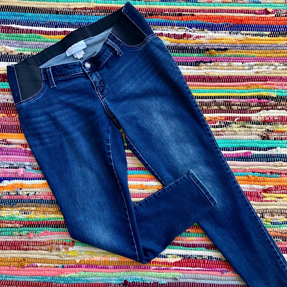 Isabel Maternity ~ Medium wash jeggings low rise